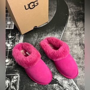 NIB UGG Cluggette Slipper